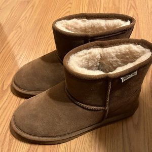 Pawz By Bearpaw Brown Suede Wool Lined slipper Booties size 9 Women